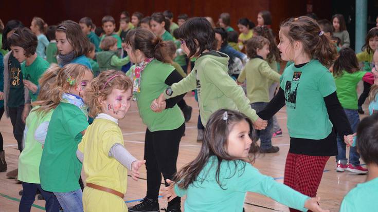 Euskeraz hitz egiteko edabe magikoa asmatu dute: ‘Euskura’