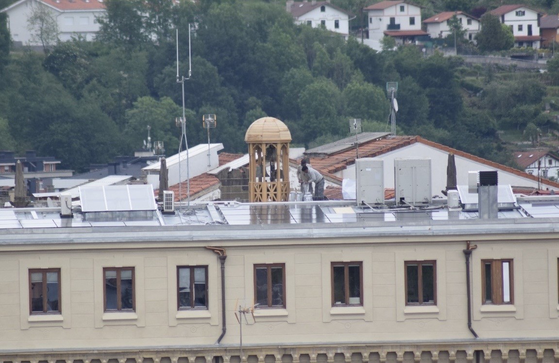 Jarri dute kanpandorrea, Hernaniko udaletxean