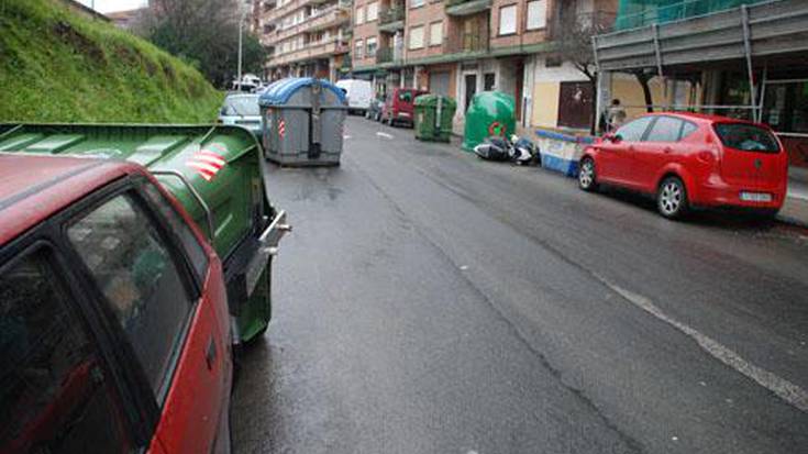 Txikizio ederra egin zuen atzokoan haizeak