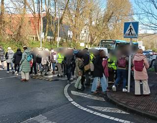 Autobus zerbitzuaren kalitatearekin kezkatuta, manifestazioa bihar Astigarragan