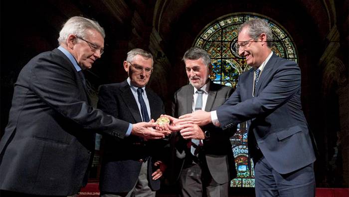Urrezko Domina jaso du Jakin talde historikoak, «euskal kultura eta modernitatea» lotzeko egindako lanagatik