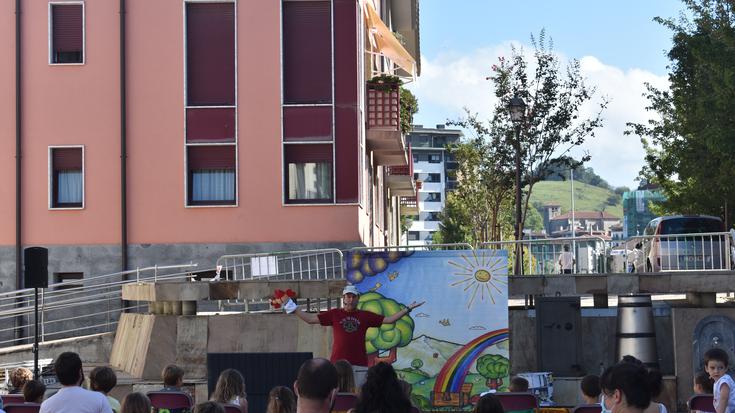 Ergobi kulturaz busti zen atzo