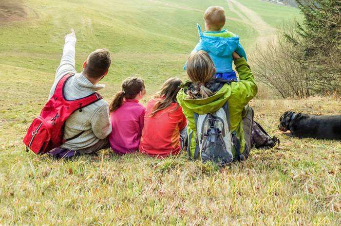 Informazio saioa bihar Hirukide elkarteak, familia ugarientzat