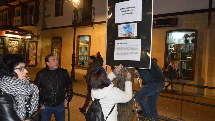 Paneletan erakusgai, Plaza Berrin, etxebizitzaren egoera larria