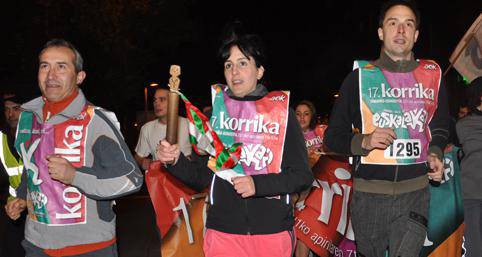 Mandazubitik Martindegira, 
eman euskera elkarri!