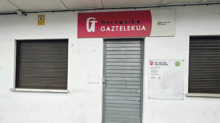 «Bide aberasgarri» baten ostean, ateak itxiko ditu gaur Hernaniko Gaztelekuak
