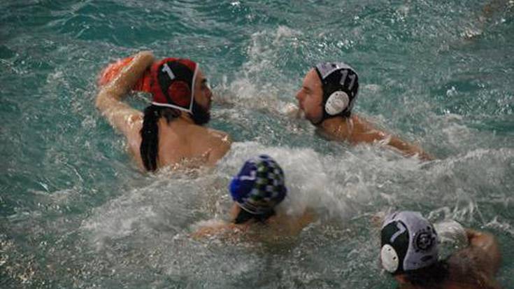 Igeriketa eta waterpolo taldea ezagutzeko aukera eta ur festa larunbatean kiroldegian