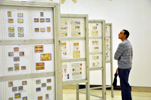 Erakusketa filatelikoa dago Biterin eta Euskal Jaietako seilu-marka ikusgai da