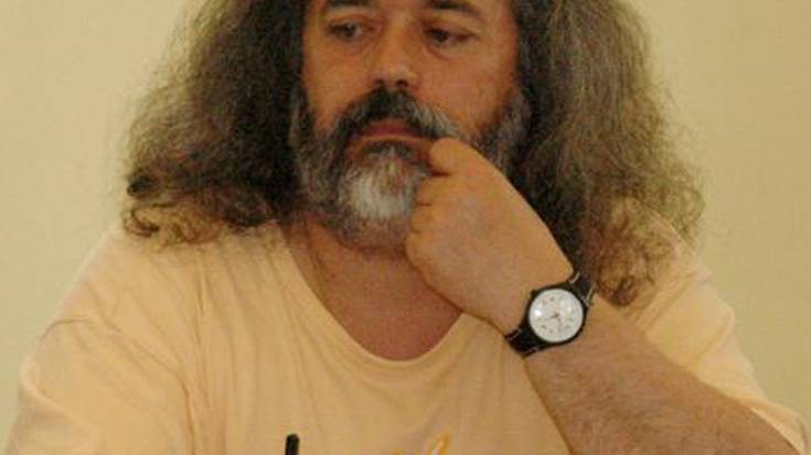 Txus Congil  hil da