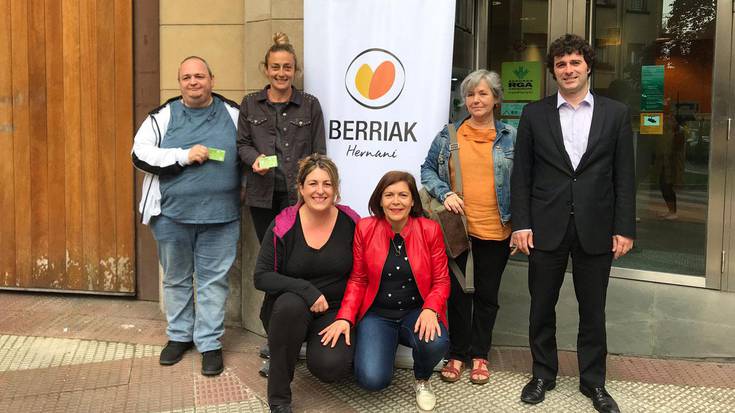 Iruretagoyena eta Escuderok, Berriak Elkartearen saria