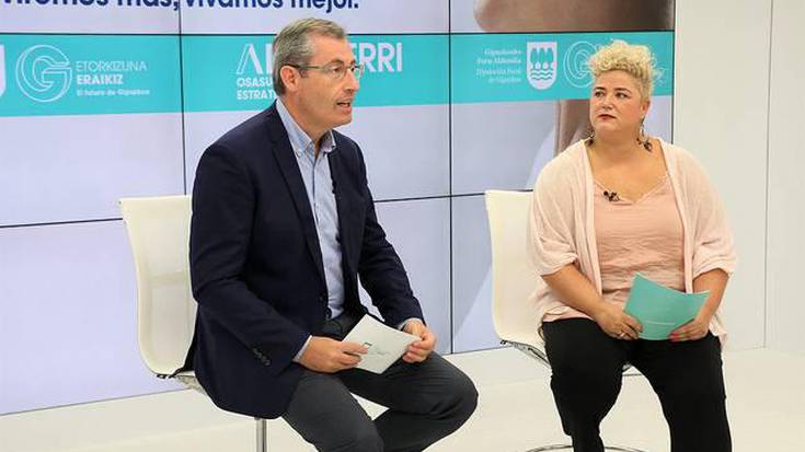 'FuturneNi.eus': zahartzaroari begira herritarrek dituzten desioak eta kezkak jasotzeko tresna
