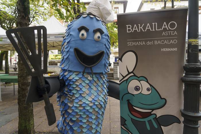 Bakailu Astean apuntatzeko aukera ostalariek, hilabetea amaitu aurretik
