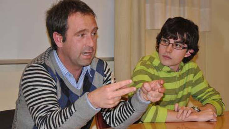 «Alderdiaren hasierako printzipioak inoiz baino tinkoago aldarrikatzen ditugu» 