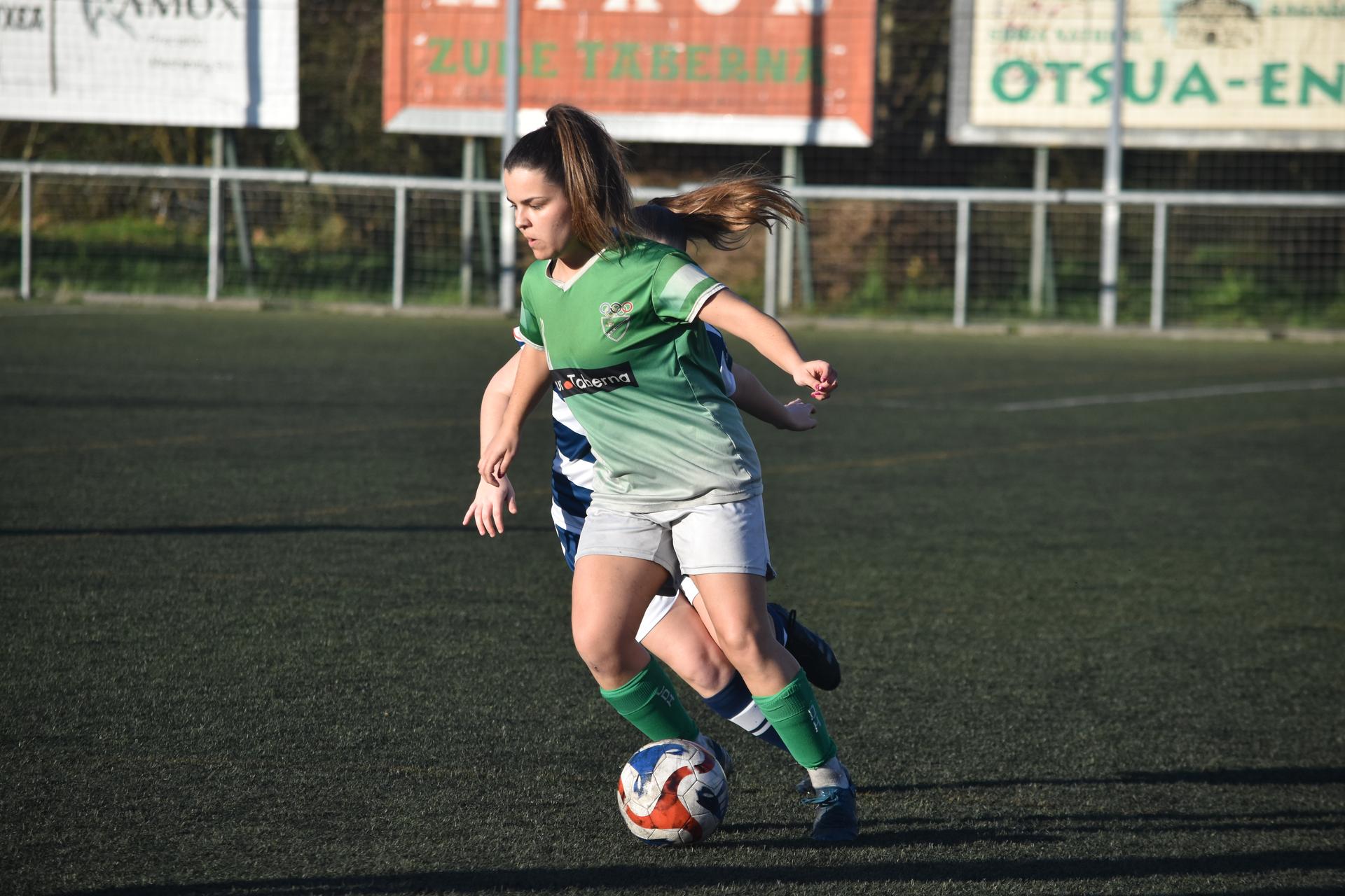 Galdu egin dute asteburuan  bailarako hiru futbol talde nagusiek