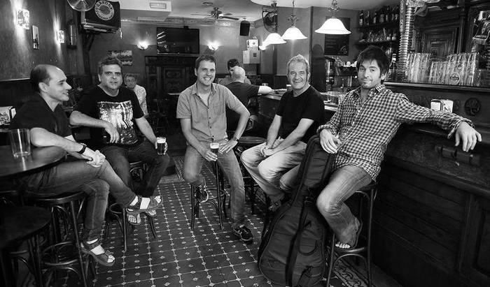 ‘Jainko txiki eta jostalari hura’  idazle bat, hiru musikari... ostegunean