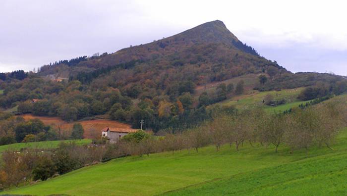 Buruntzara irteera, igande honetan