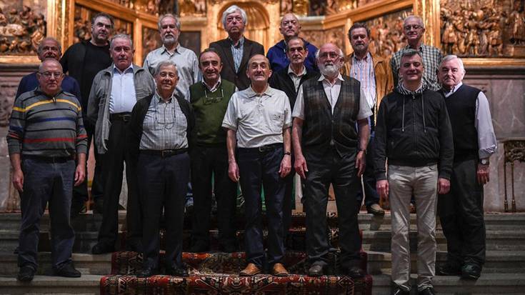 Musikaren hilabetea inauguratuta, hasi da emanaldi zaparrada