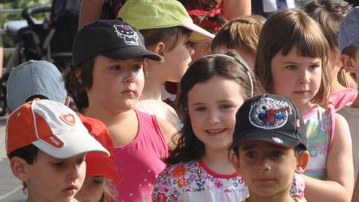 Izenematea zabalik, 
3-12 urte bitarteko neska-mutilentzat
