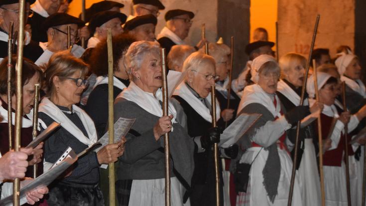 Santa Agedak irekiko du otsaileko kultur agenda, eta segida emango diote mozorroen desfile eta kontzertuek