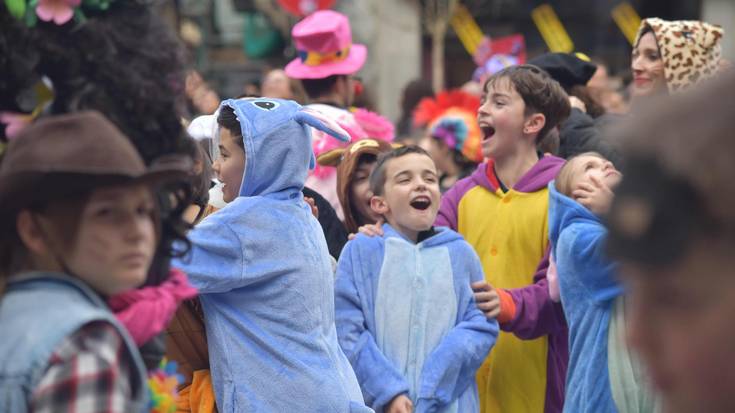 Inauterien sua piztuko dute gaur Hernaniko Plazan, asteburu potoloaren preludio