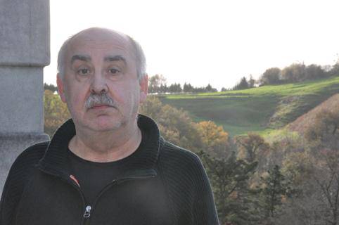 «Txina harresiaren atzean ezkutaturik dago, eta ni herria bera gerturatzen saiatu naiz»