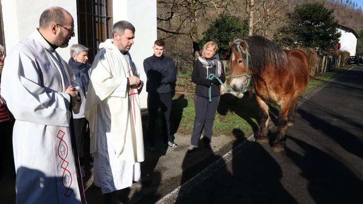 San Anton eguna ospatuko dute goizuetarrek bihar,  aziendak bedeinkatzeko berreskuratutako eguna