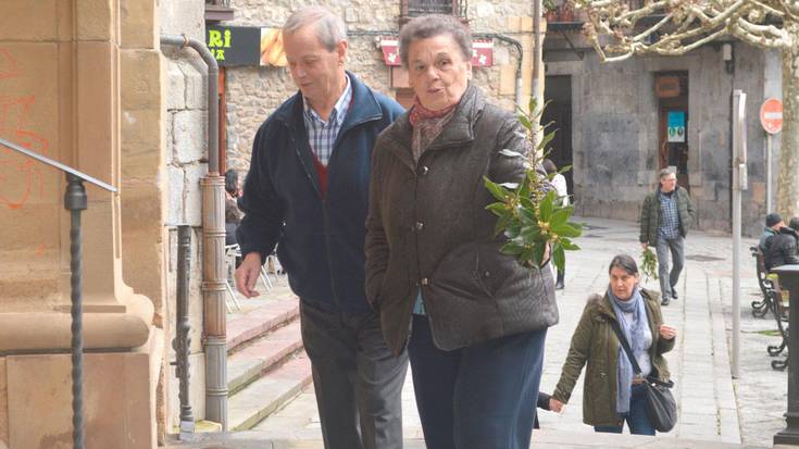 Ostegun Santuz, kapera berria