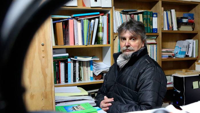 «Jostunarena egiten dut idazten dudanean, argudio atseginez osatutako zapia ehunduz»