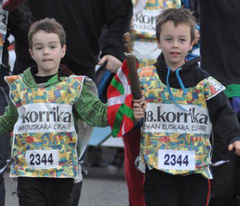 Korrika, testiguz testigu