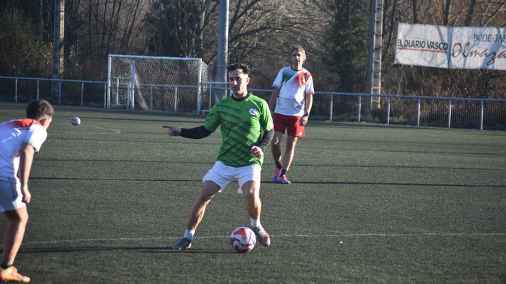 Elkarte arteko futbol topaketa, Santa Barbarak eta Elur Txorik