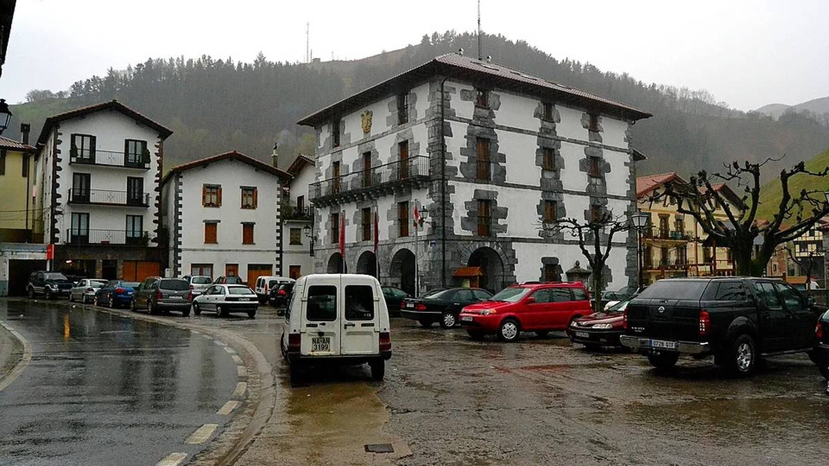 Leitzako autobusik ez, abuztuan