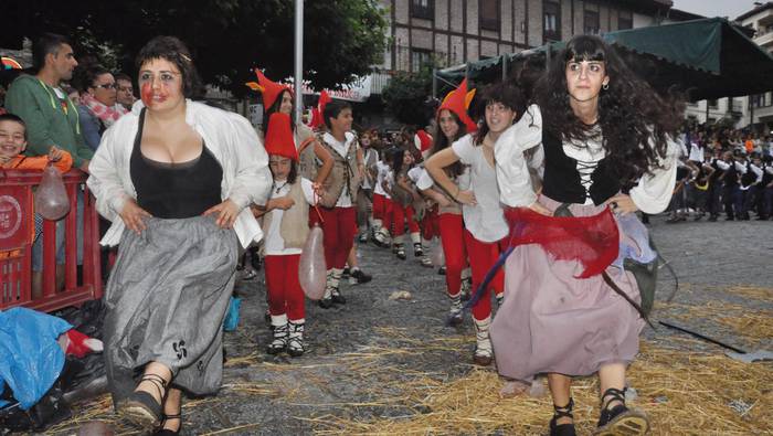 Akelarrea, dantza bat baino gehiago