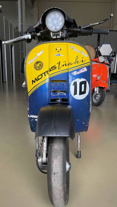 Vespa moto klasikoen erakusketa, Metan