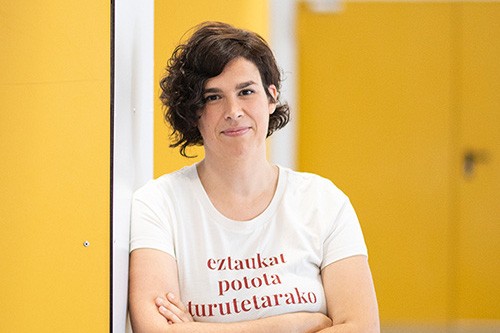 Haurraren loari buruz, hitzaldia etzi ganbaran