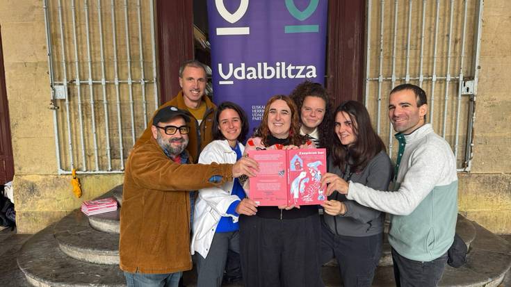 ‘Zazpikiak bat’ komiki bilduma aurkeztu dute Geuretik Sortuak-en