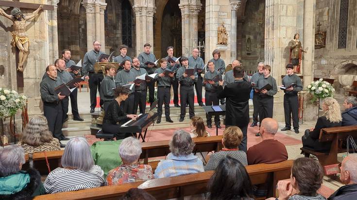Opera, zarzuela eta Gabonetako abestiak uztartuz emango dio bukaera Eragiyokek, Ahober zikloari