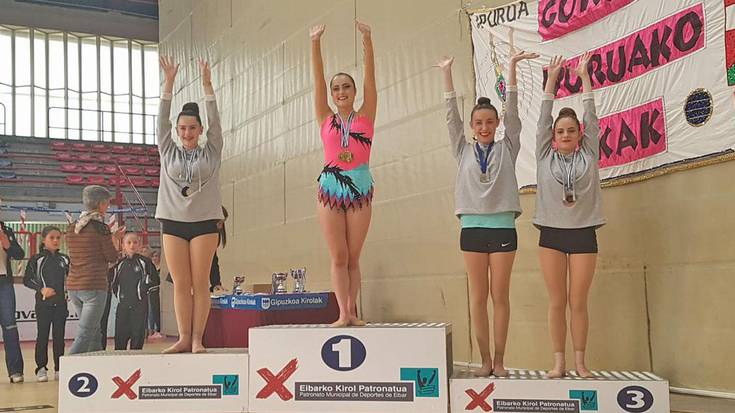 Emaitza gazi-gozoak herriko gimnastek, azkeneko asteetan