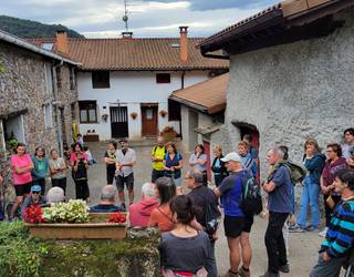 Azkeneko ondarebidea egingo dute igande honetan Ereñotzun, egitasmo bereziari errematea jartzeko
