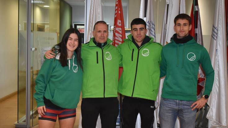 «Gaztetxoei kosta egiten zaie arrauna probatzea, baina etortzen denak iraun egiten du»