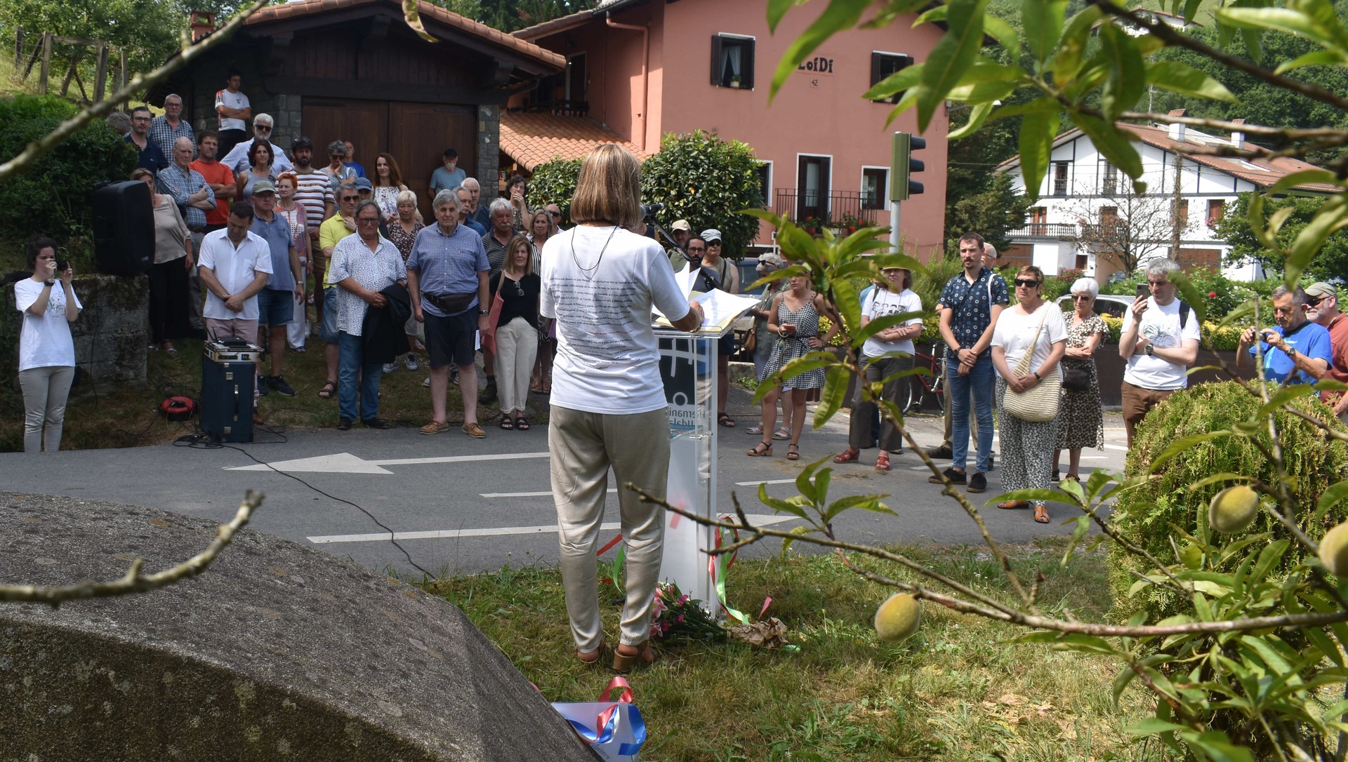 Beti bezain berezia, Loidiko omenaldia