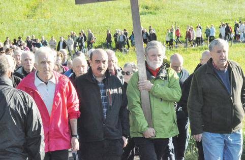 Elkartasunerako garaia dela azpimarratu zuten Gurutzbidean
