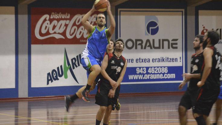 Final Fourrerako sarrera jokoan, Bostekoren aurrean