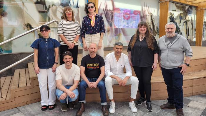 Bidelaguntza zerbitzua eta Guztion dirulaguntza deialdia, martxan