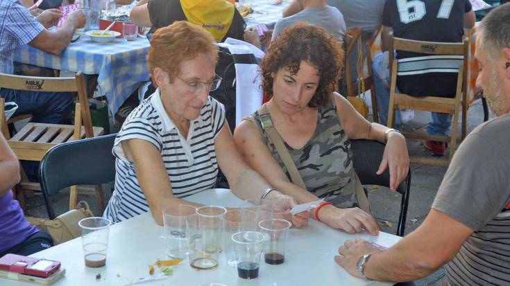 Auzoko eguna Karabelek, larunbat honetan