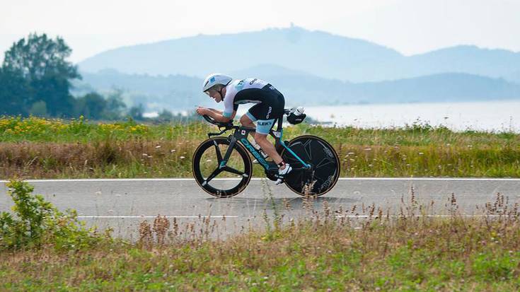 Peru Alfaro hirugarren geratu da Gasteiz hiriko Ironman-ean