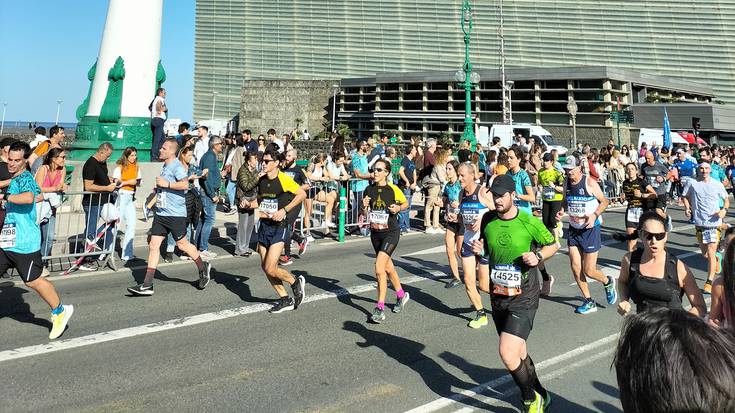 Gaur irekiko da Behobia-Donostia lasterketako  izenematea