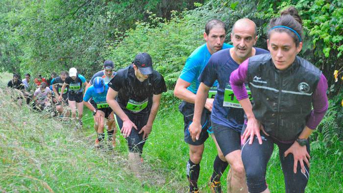 Urdaburu tontorra begiz jota,  200 bat korrikalari aterako dira