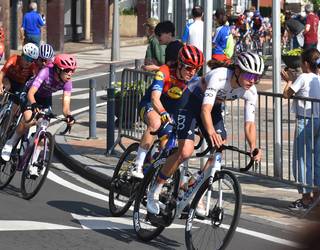 Euskal Herriko Itzulia bailaratik pasako da bihar goizean, etapa erabakigarriaren hasieran