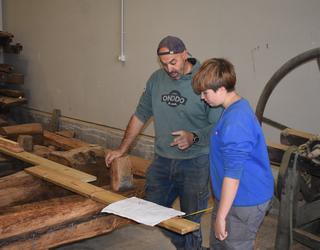 Lanbide Heziketako ikasleek egin dute dolare zaharraren muntaketa eta zaharberritzea