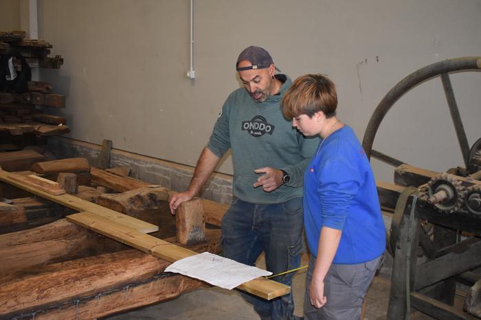 Lanbide Heziketako ikasleek egin dute dolare zaharraren muntaketa eta zaharberritzea